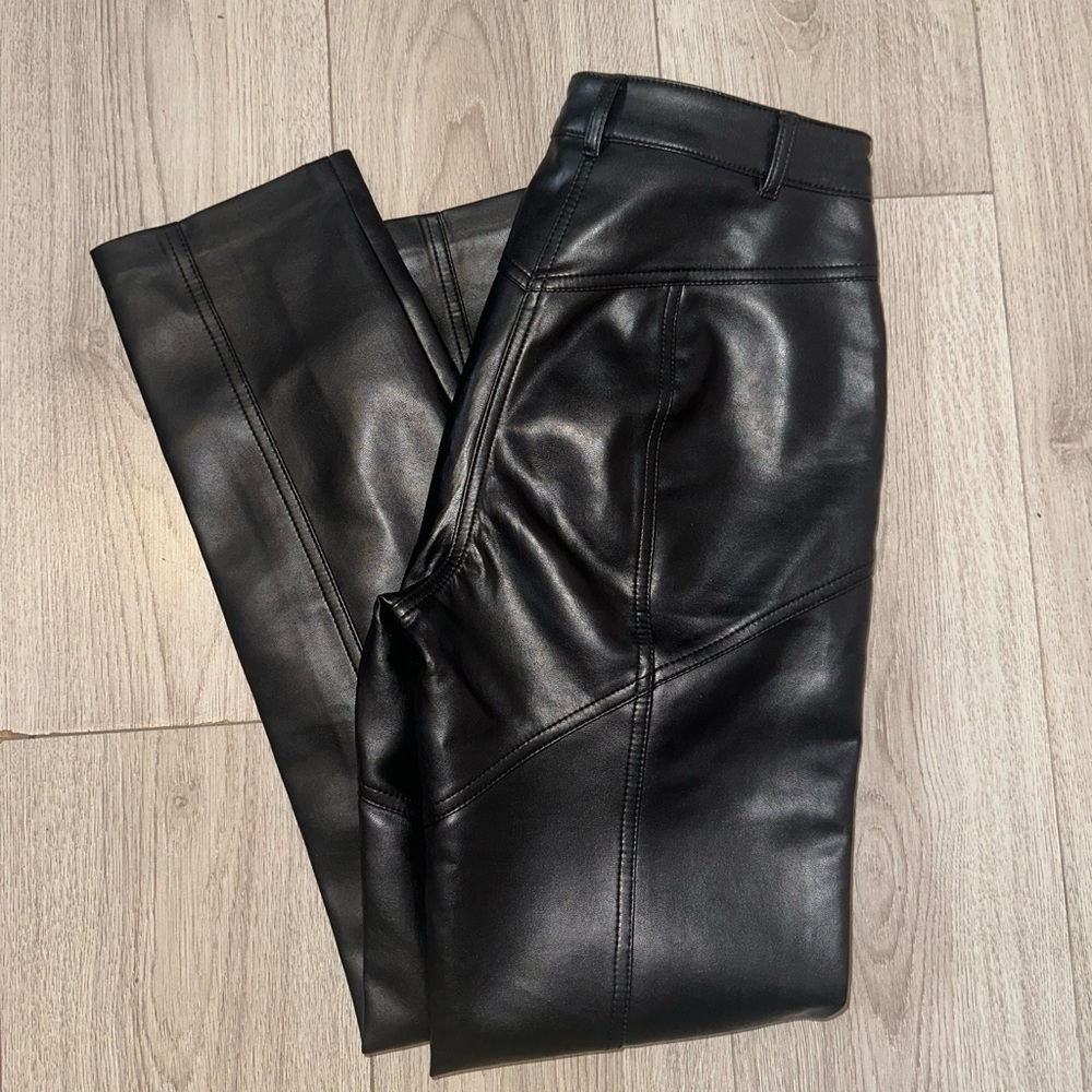 Aritzia Wilfred rebel pants